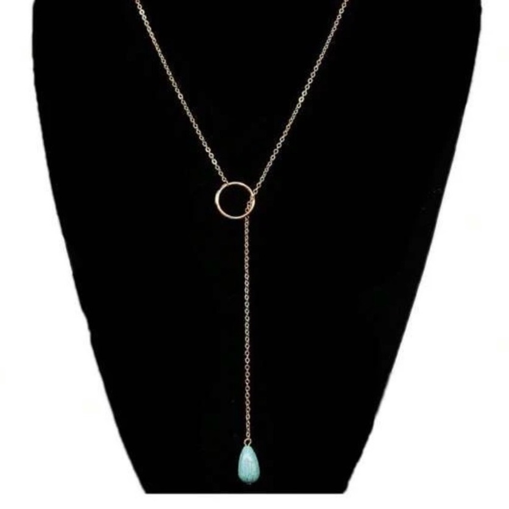 NWOT Gold Lariat Necklace with Turquoise Pendant